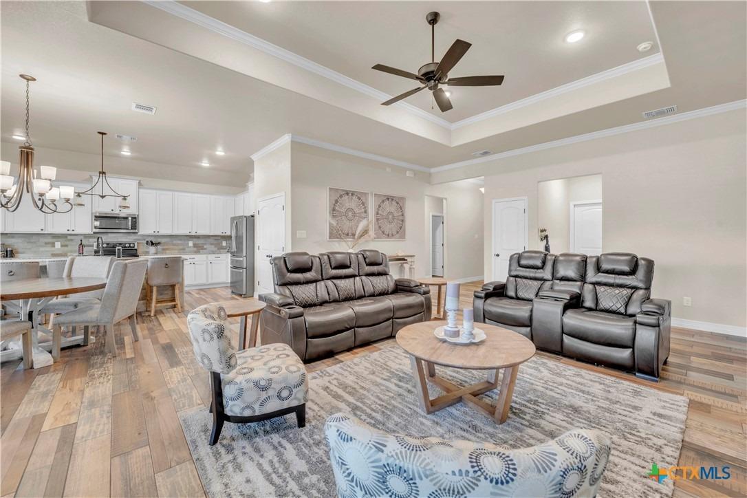 Hathaway Ln, Killeen, TX 76542