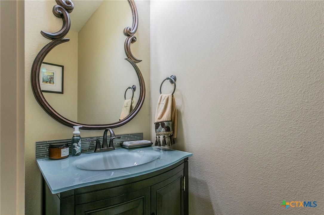 Sunflower Ln, Temple, TX 76502