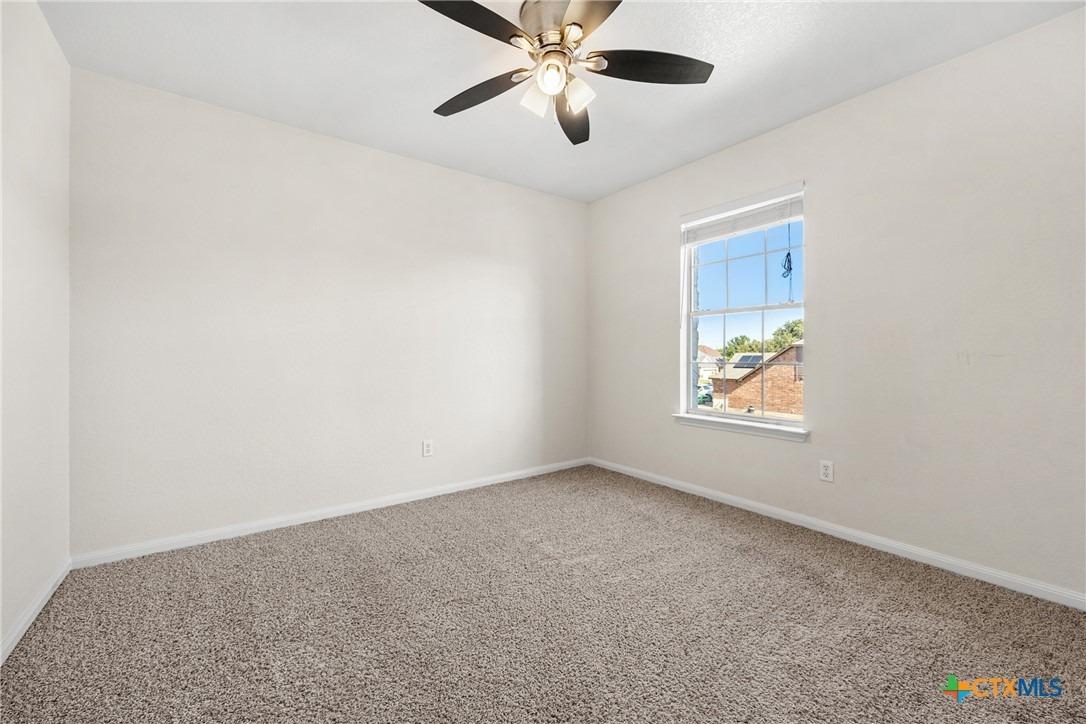 Aquamarine Dr, Killeen, TX 76542