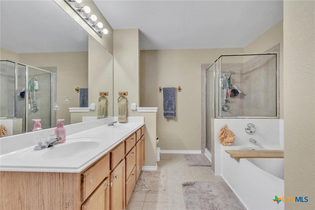 Estate Dr, Hutto, TX 78634