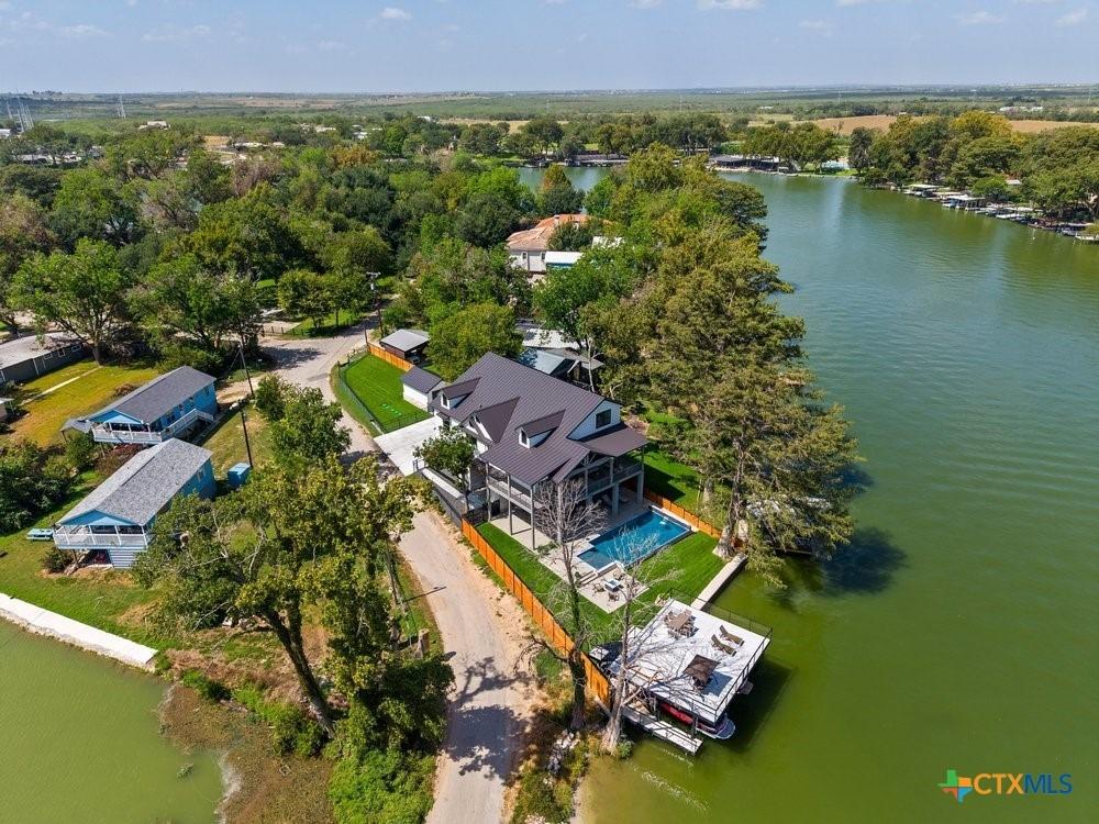 Isle Of View Dr, Mc Queeney, TX 78123