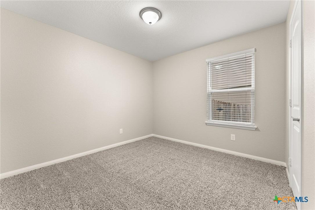 Cressler Ln, Jarrell, TX 76537