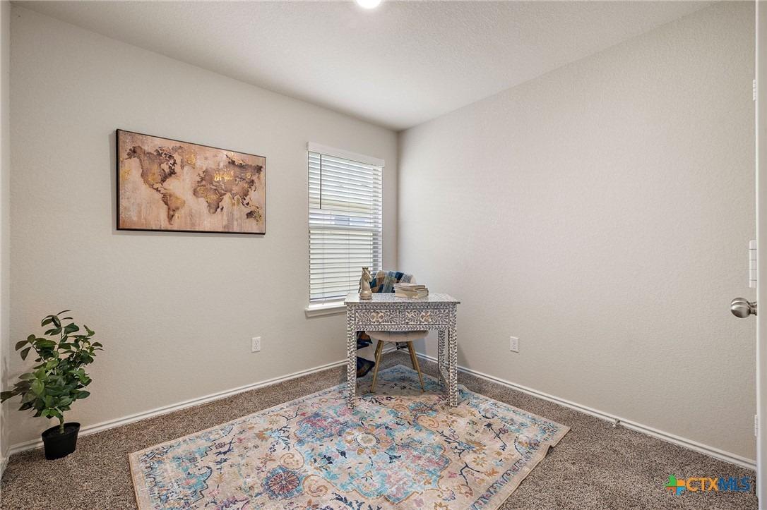Marcel Ct, Taylor, TX 76574