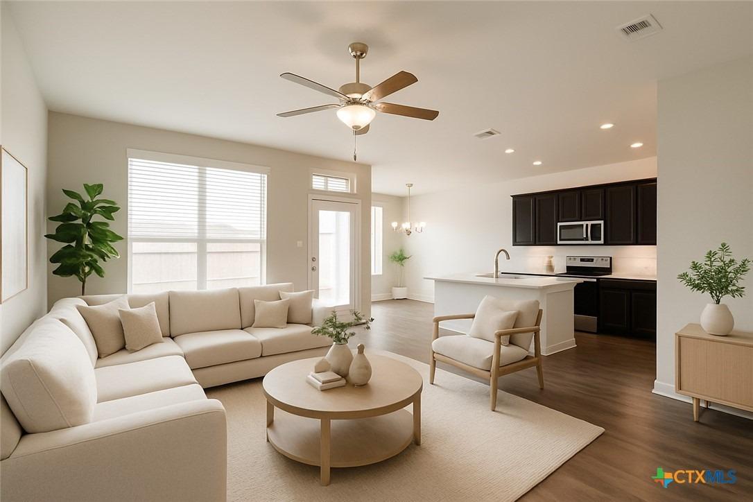 Lancaster Dr, Belton, TX 76513