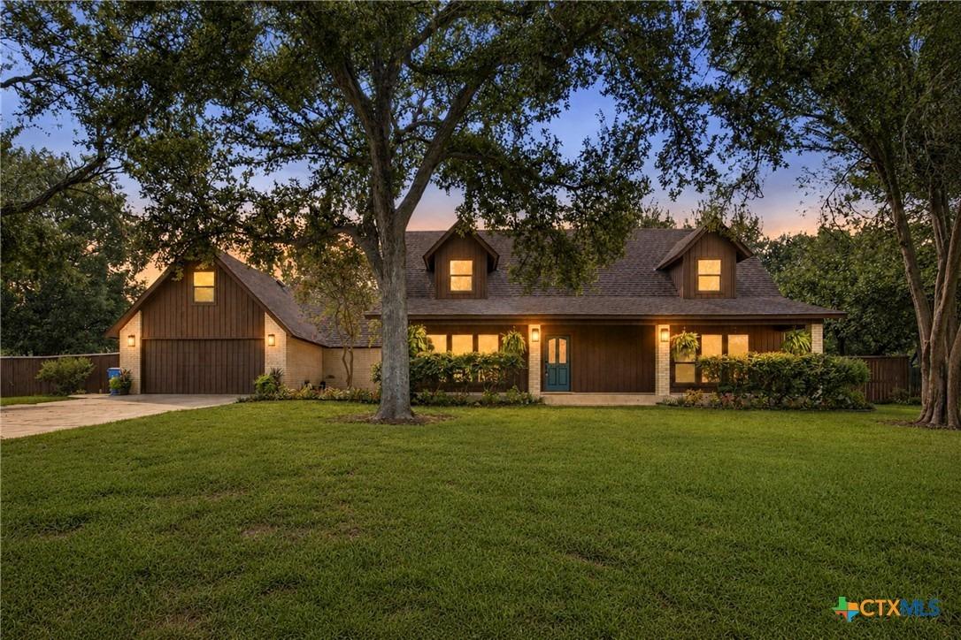 Montwood, Seguin, TX 78155