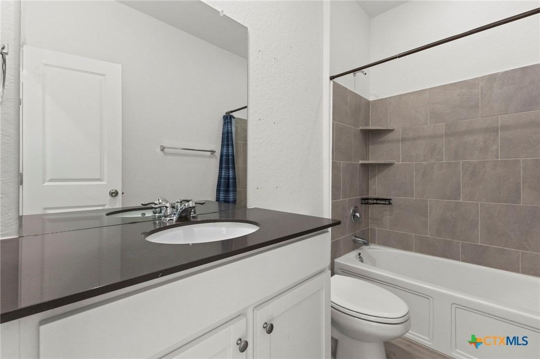 Day Lily St, New Braunfels, TX 78130