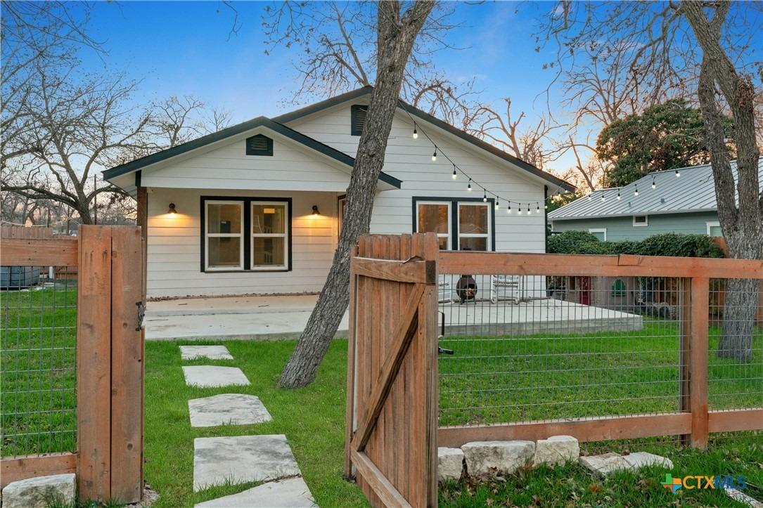 Lee St, New Braunfels, TX 78130