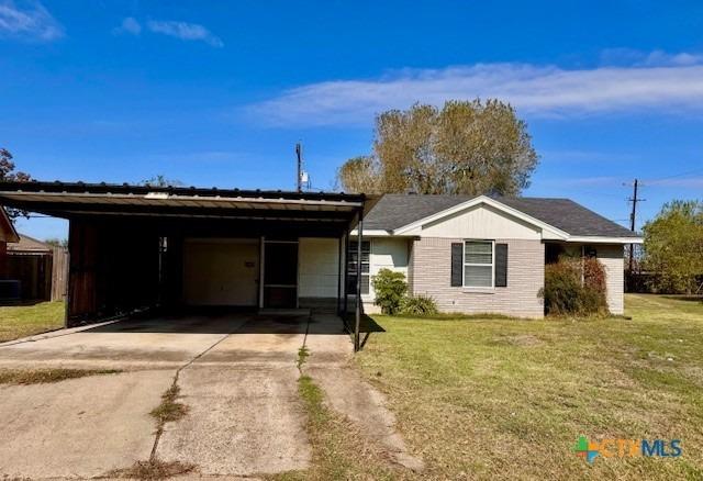 Alamo Dr, Victoria, TX 77901