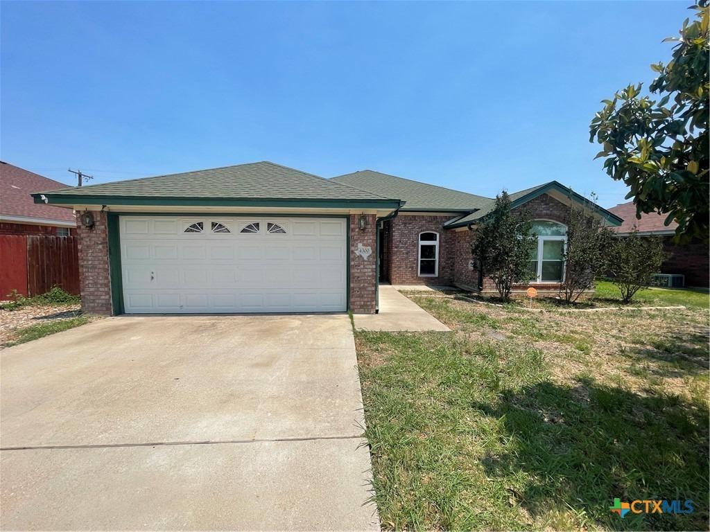Pennington Ave, Killeen, TX 76549