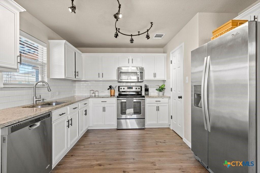 Wiltshire Dr, New Braunfels, TX 78130
