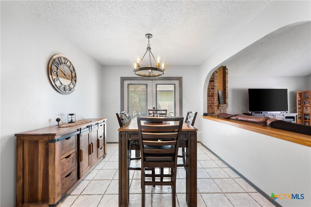 Wakefield Dr, Austin, TX 78749