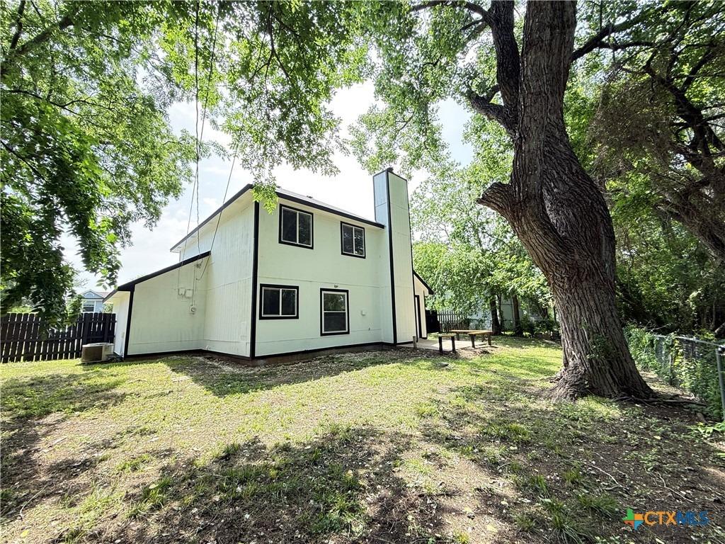 Caprice Dr, Killeen, TX 76543