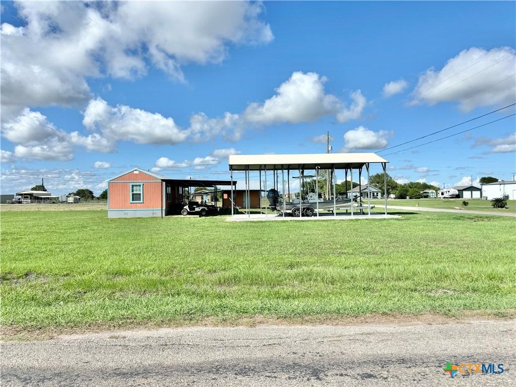 N 13th St, Seadrift, TX 77983
