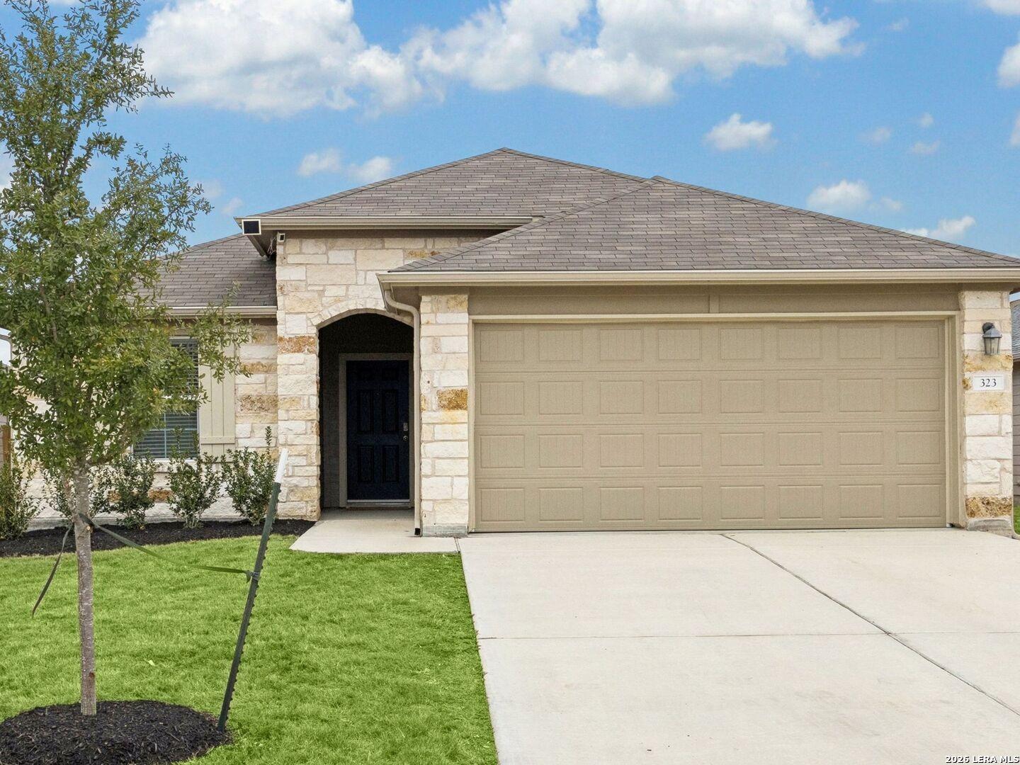 Shimmering Cv, San Marcos, TX 78666