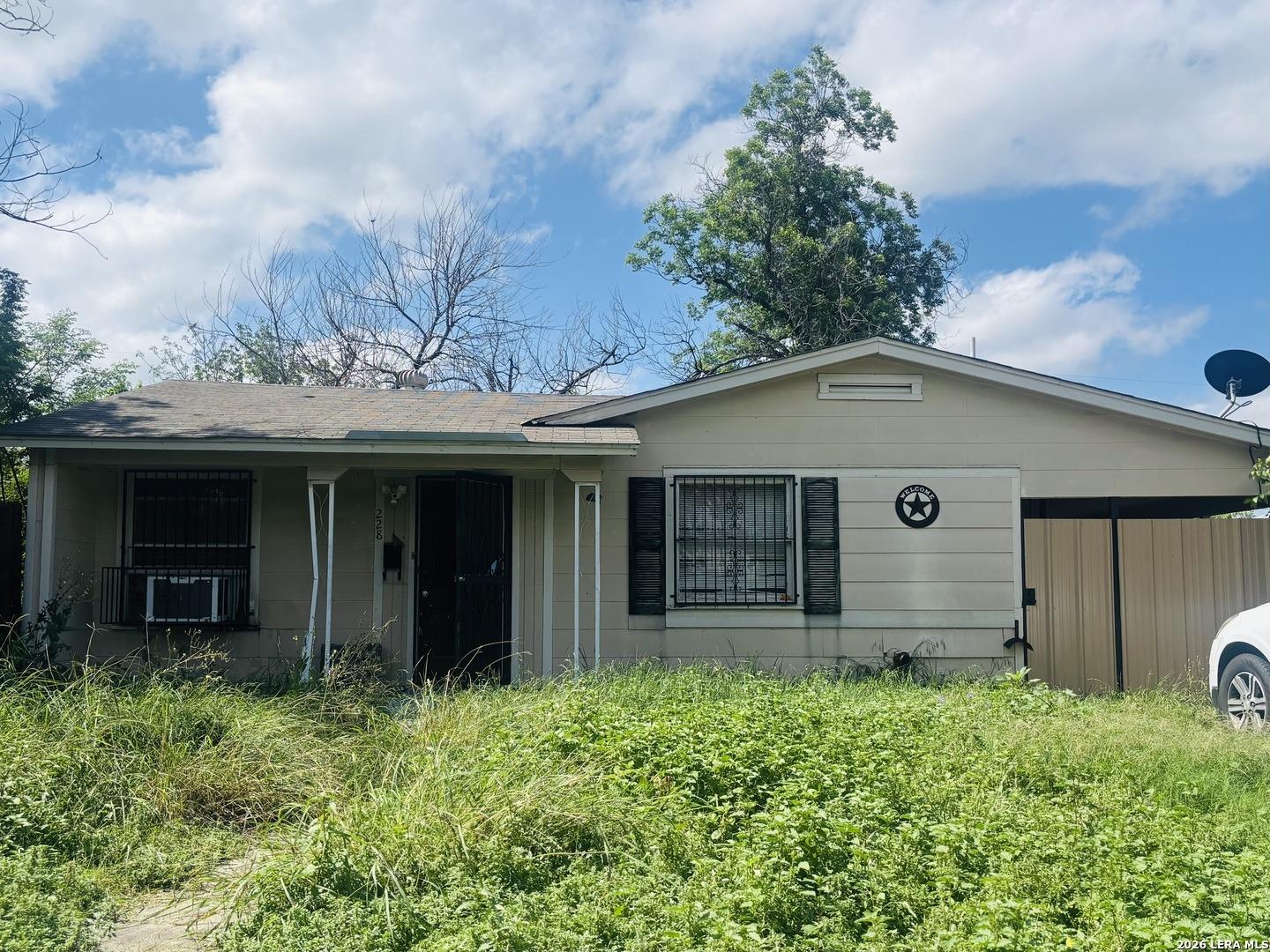Sandra Dr, San Antonio, TX 78223