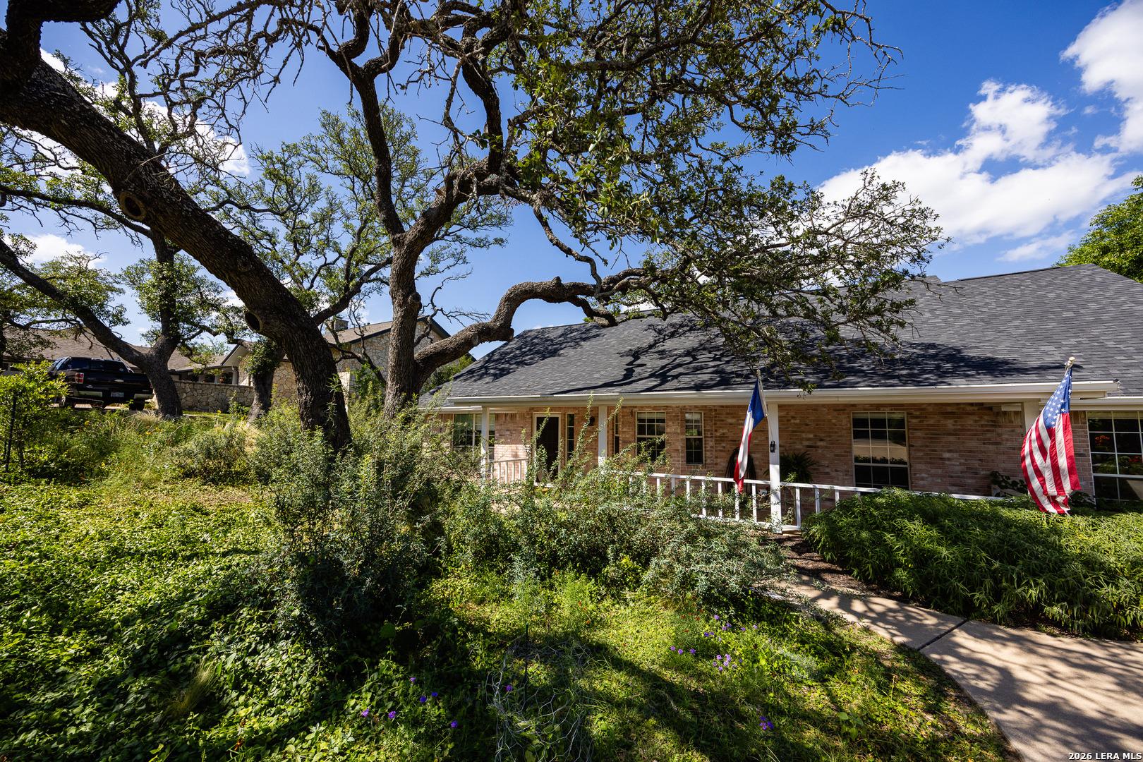 Foothills Dr, Kerrville, TX 78028