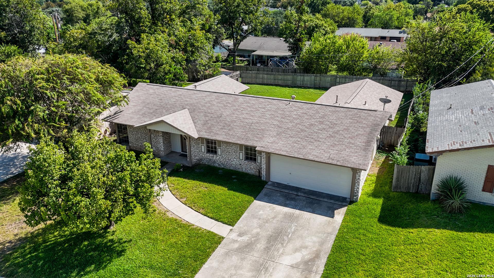 Prentiss Dr, San Antonio, TX 78240
