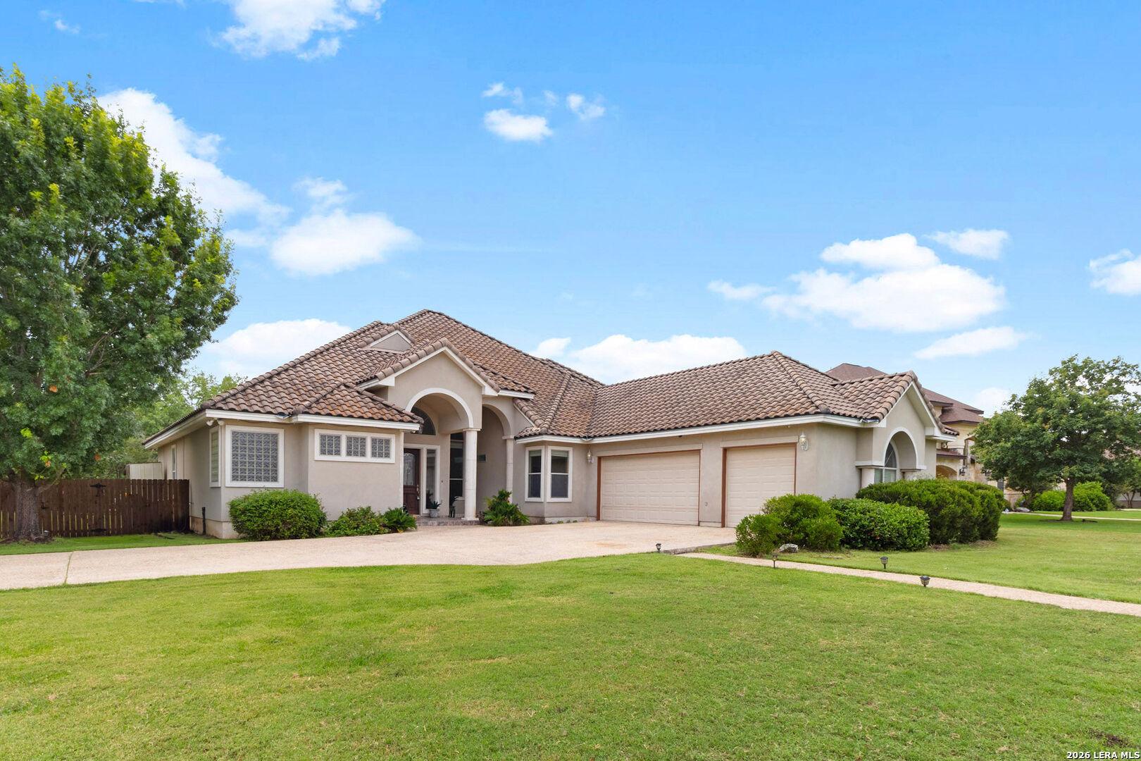 Wood Bine Way, Boerne, TX 78015