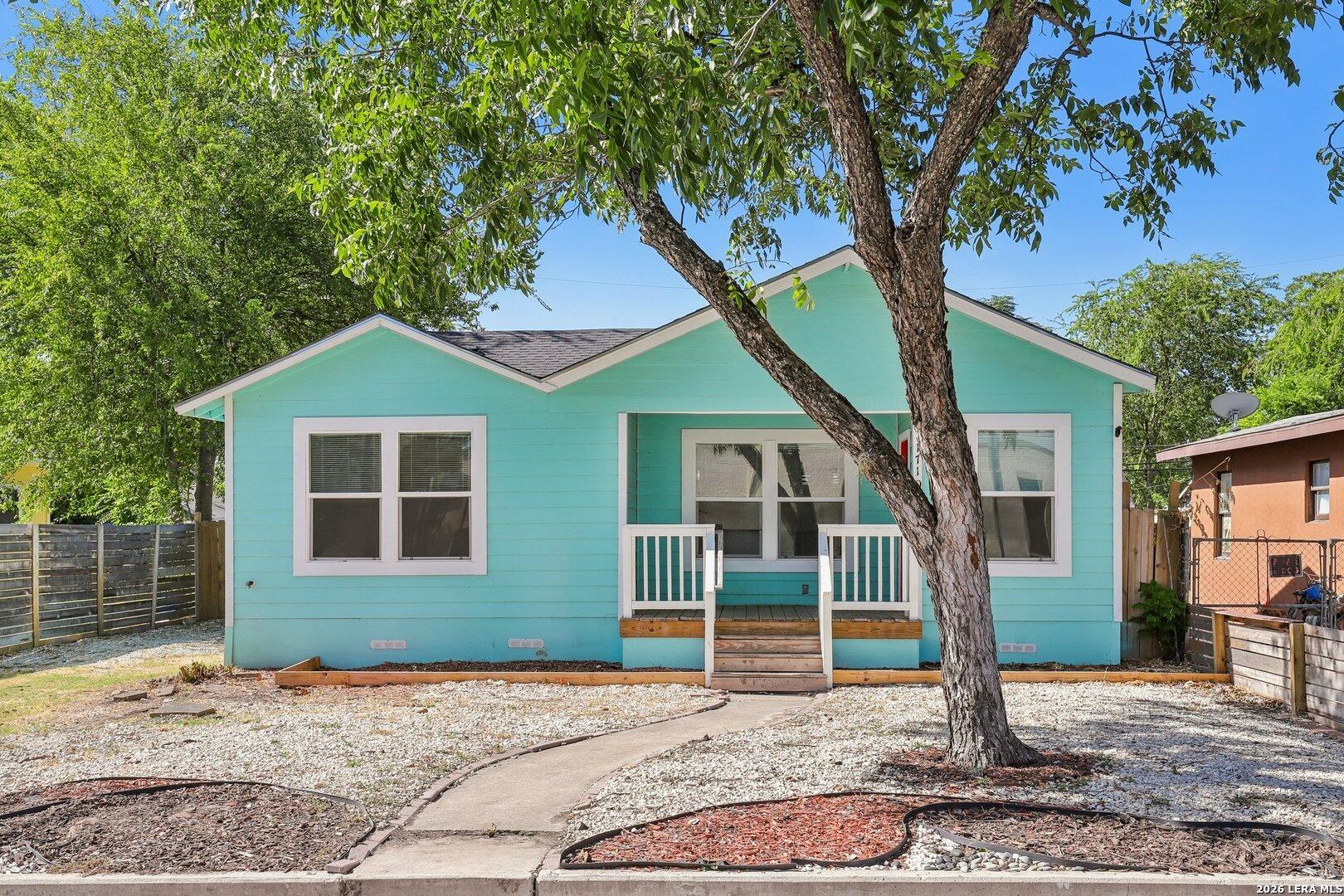 Alametos, San Antonio, TX 78201