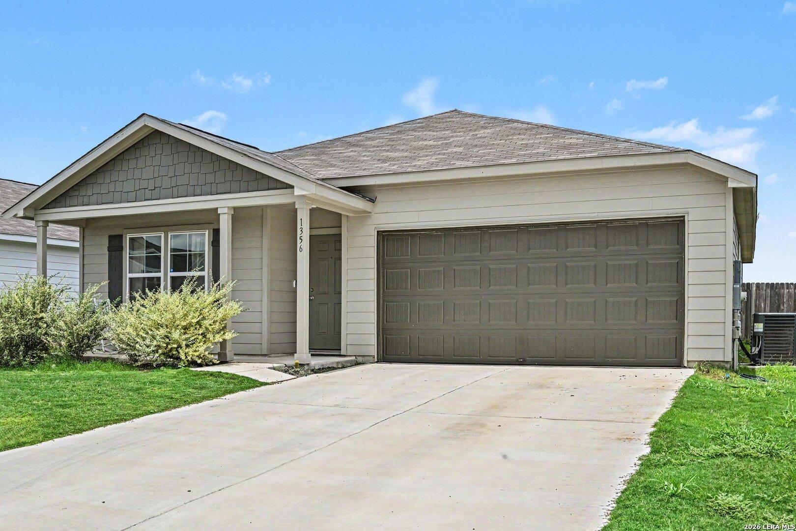 Mill Mtn, Seguin, TX 78155