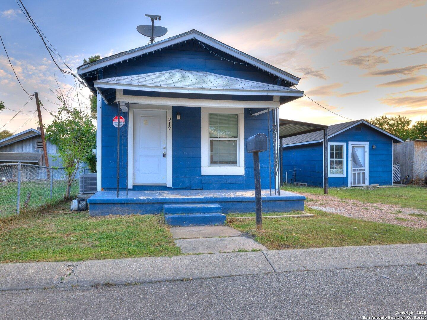Monclova Aly, San Antonio, TX 78207