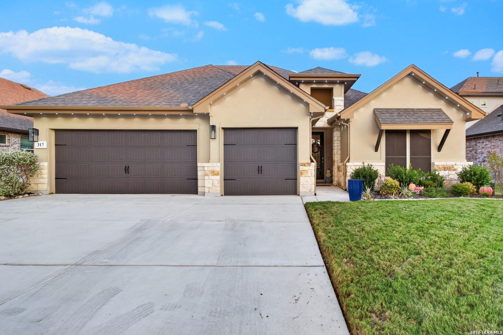 Valiant Vly, Cibolo, TX 78108