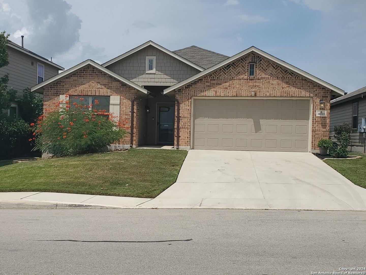 Rosalina Loop, Converse, TX 78109