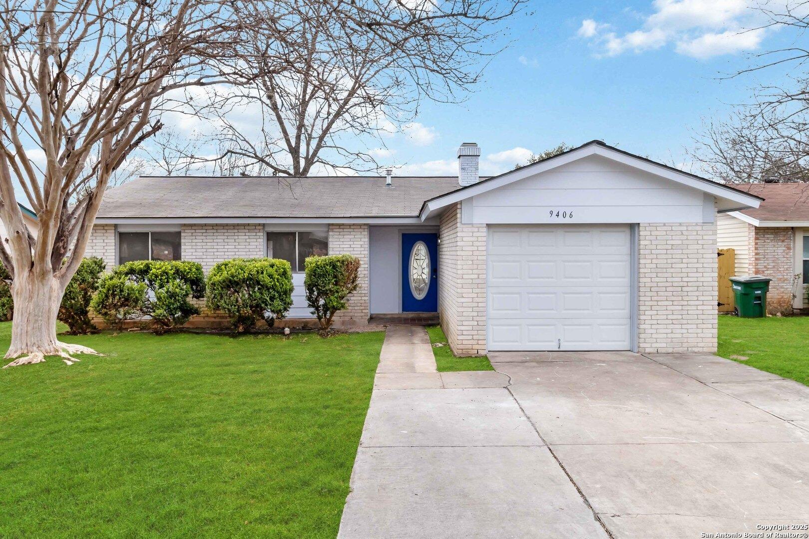 Cliff Way St, San Antonio, TX 78250