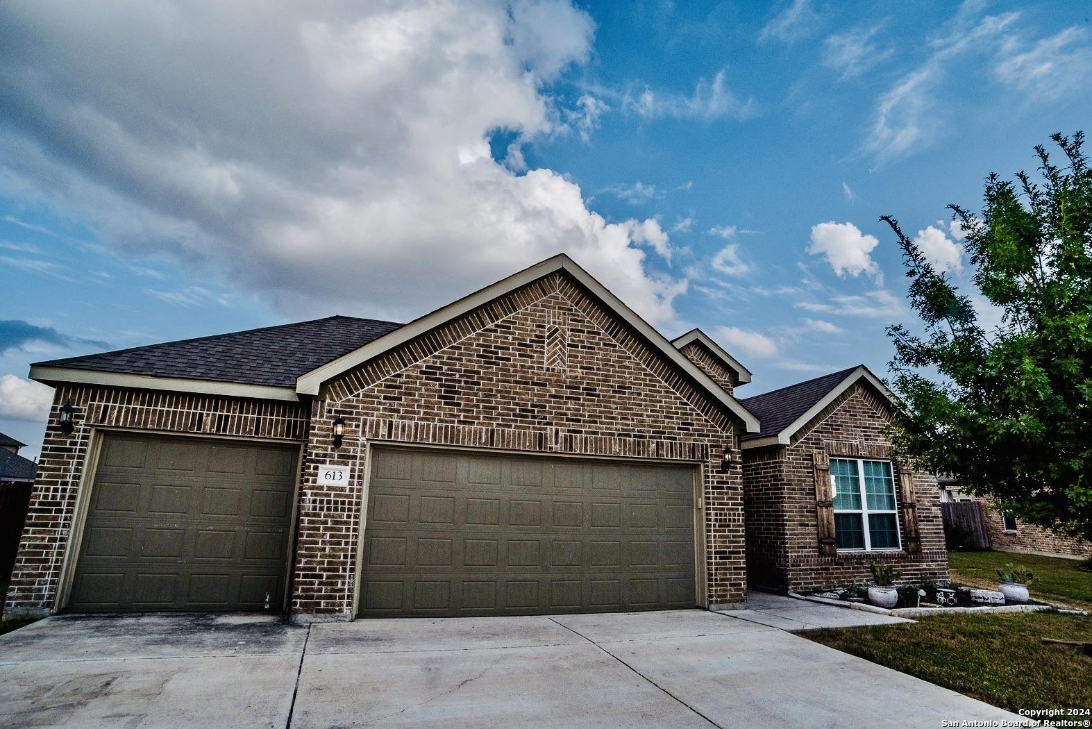 Ridge Draw Dr, New Braunfels, TX 78130