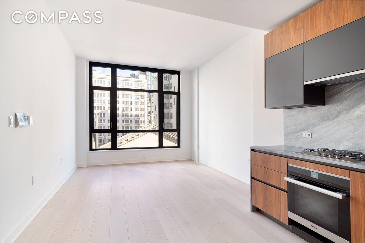 W 23rd St, New York, NY 10011