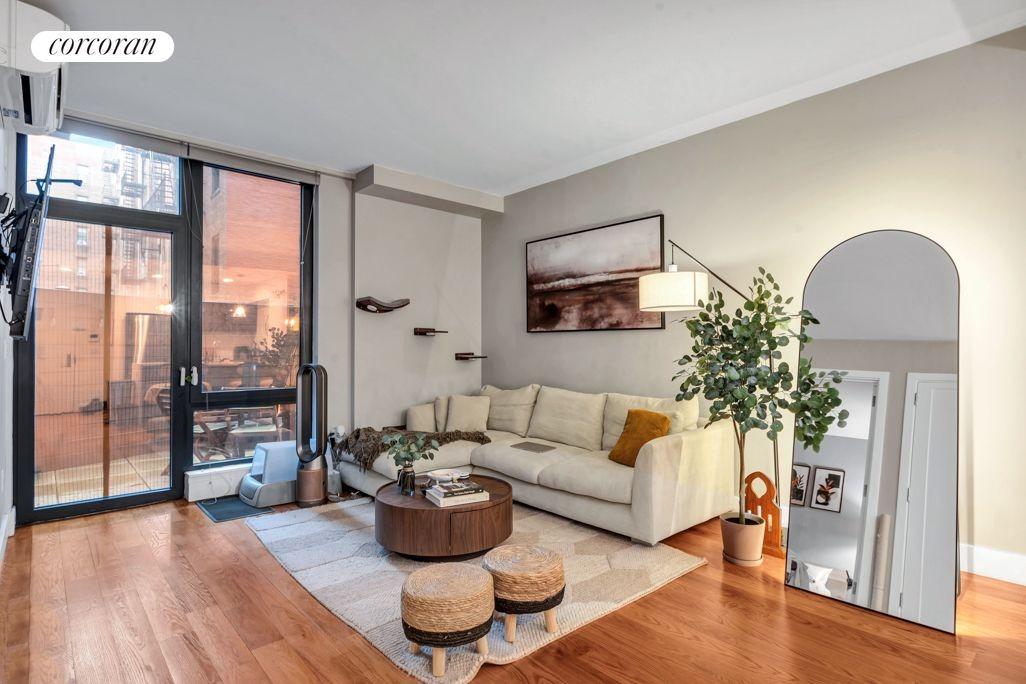 Bedford Ave, Brooklyn, NY 11226