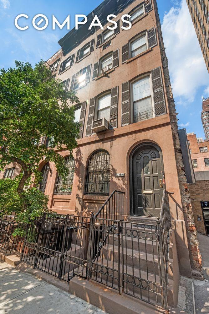 E 29th St, New York, NY 10016