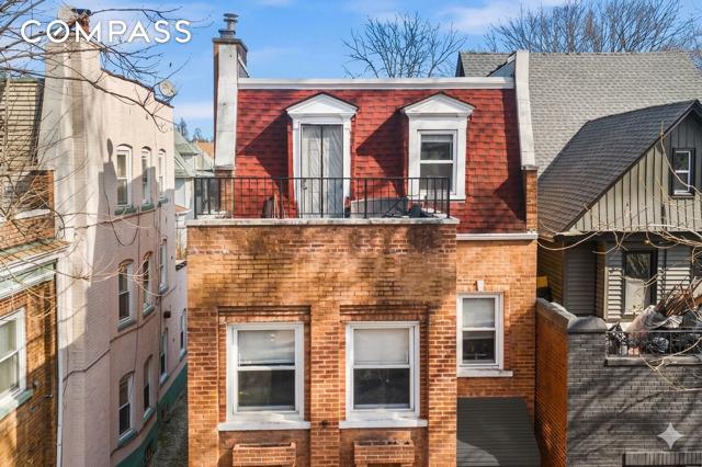 E 21st St, Brooklyn, NY 11210
