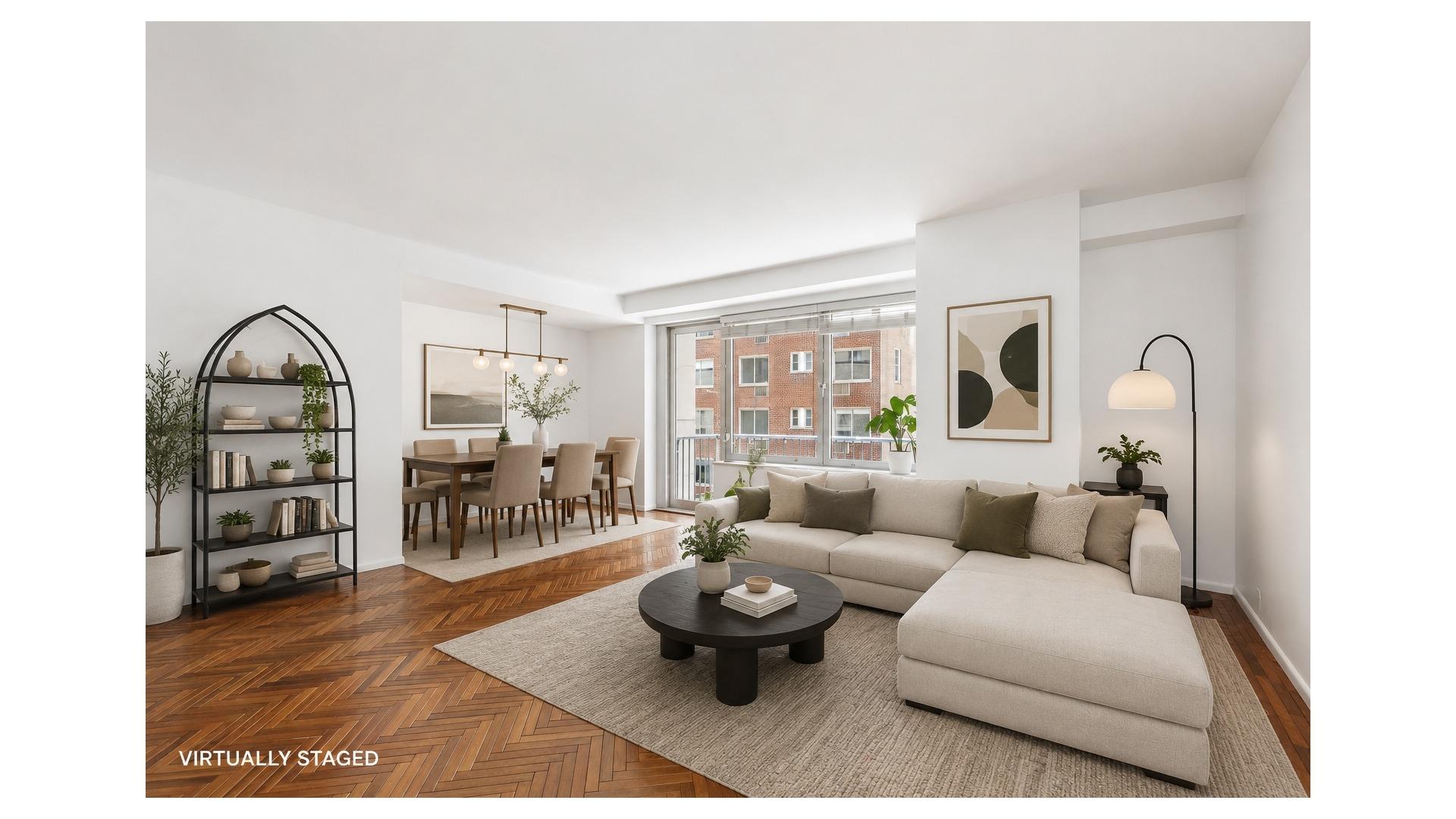 E 47th St, New York, NY 10017