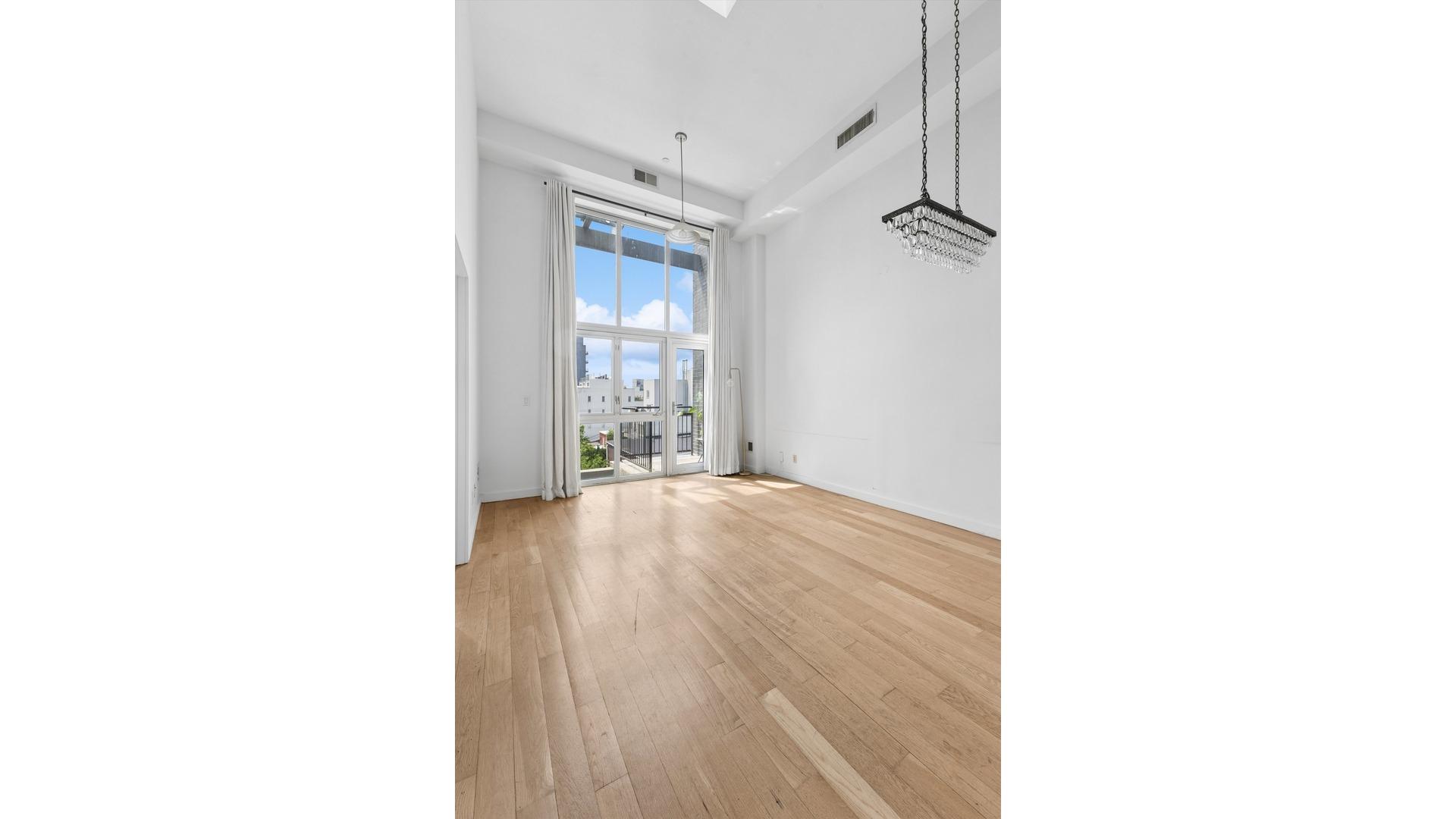 Kingsland Ave, Brooklyn, NY 11211