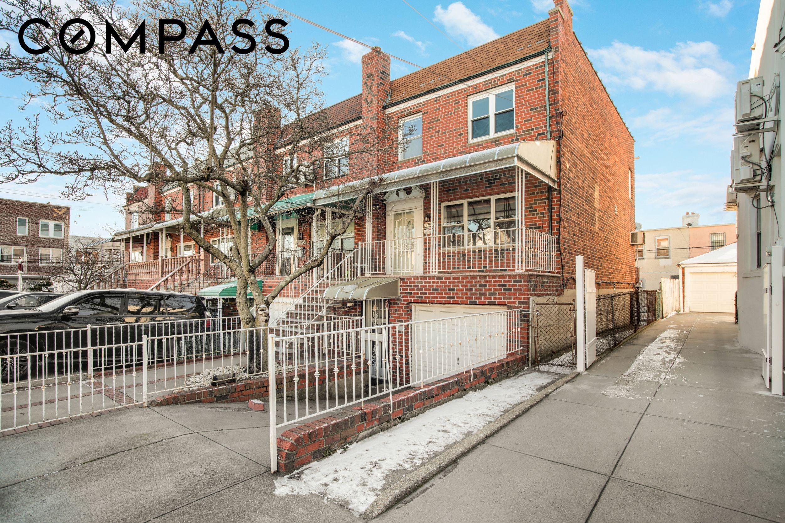 W 13th St, Brooklyn, NY 11223