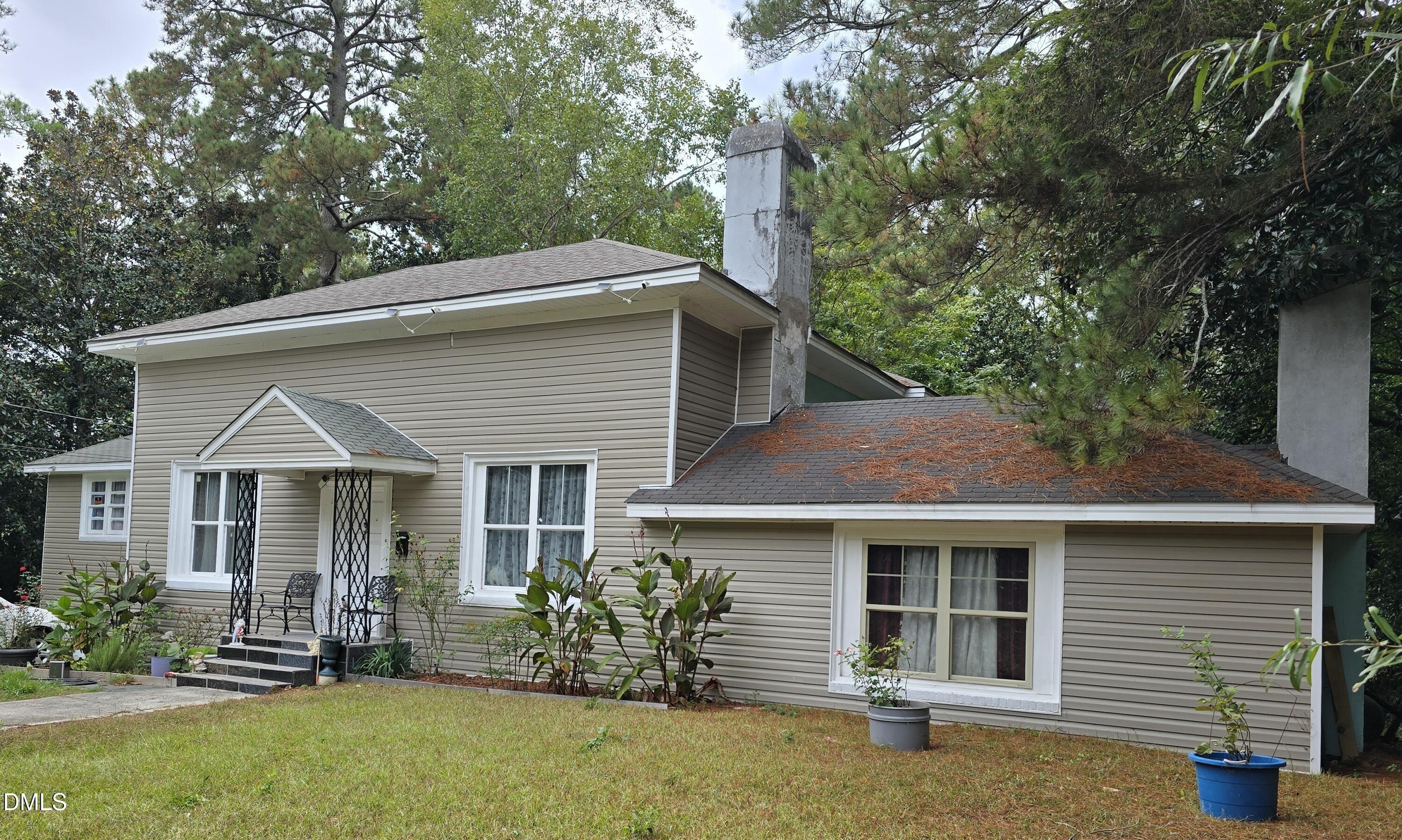 N Independence St, Kinston, NC 28501