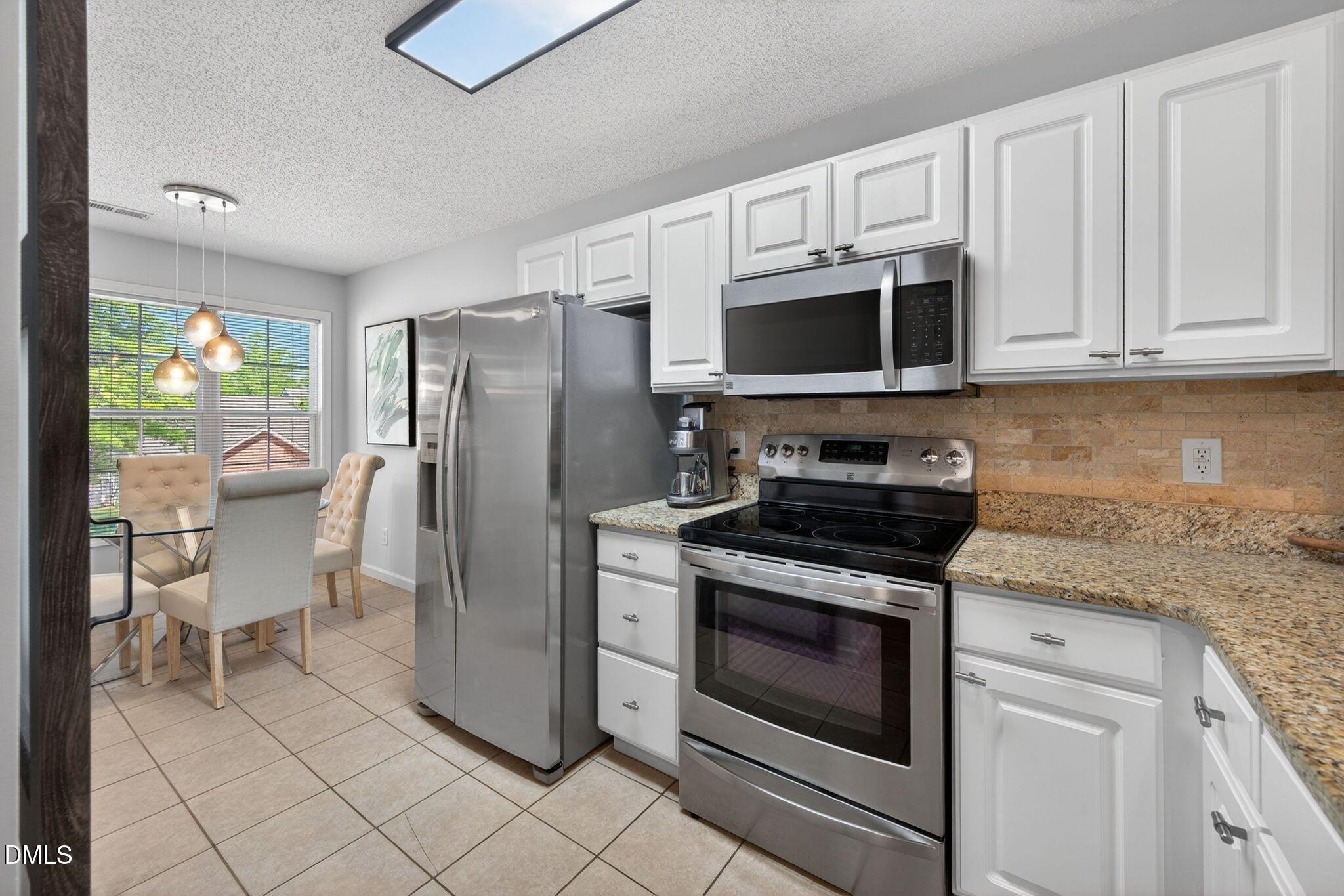 Huntscroft Ln, Raleigh, NC 27617