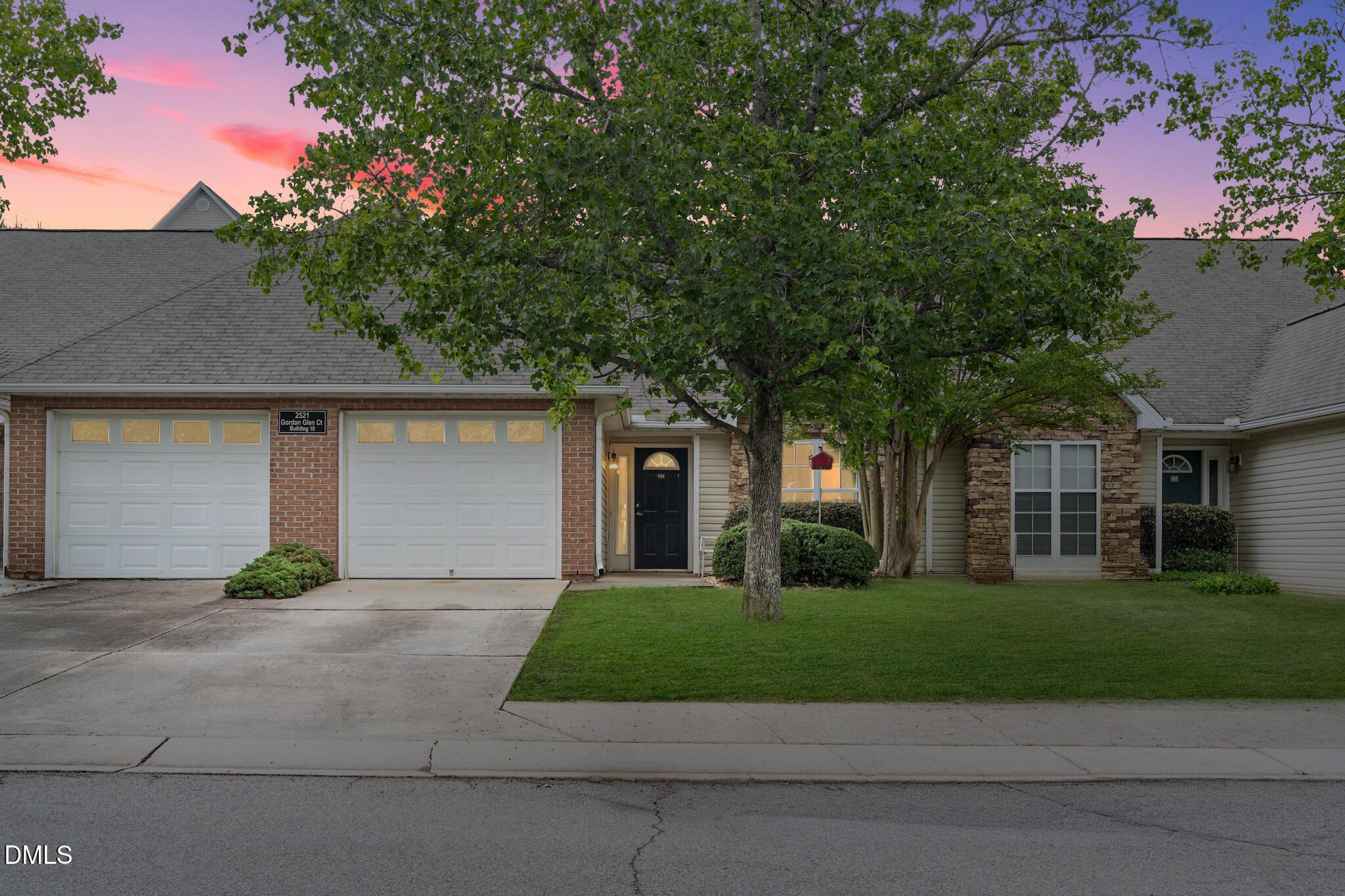 Gordon Glen Ct, Raleigh, NC 27617