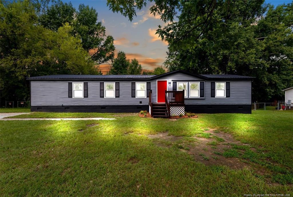 Carriage Rd, Fayetteville, NC 28312
