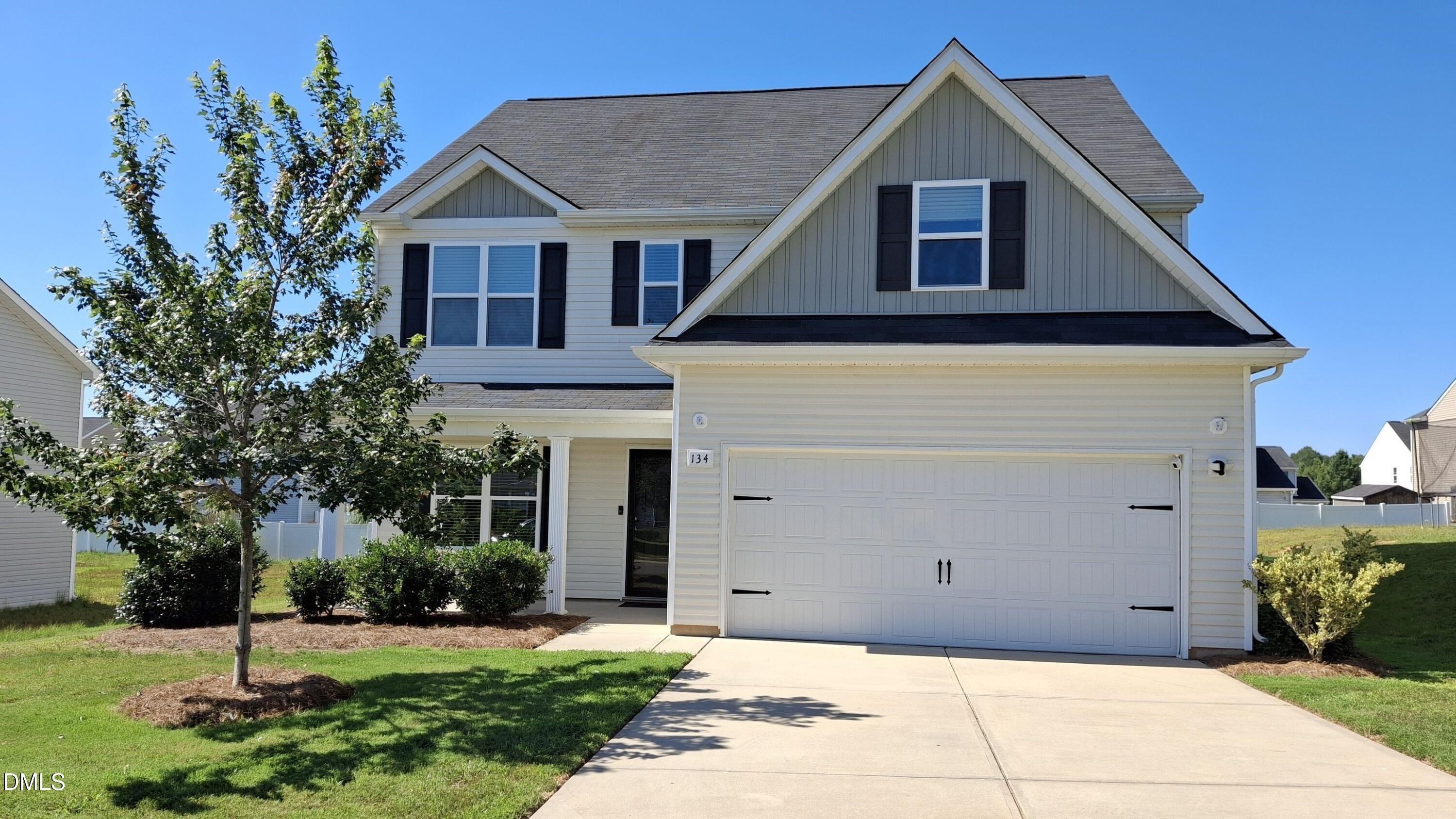 Pillow Ln, Burlington, NC 27217