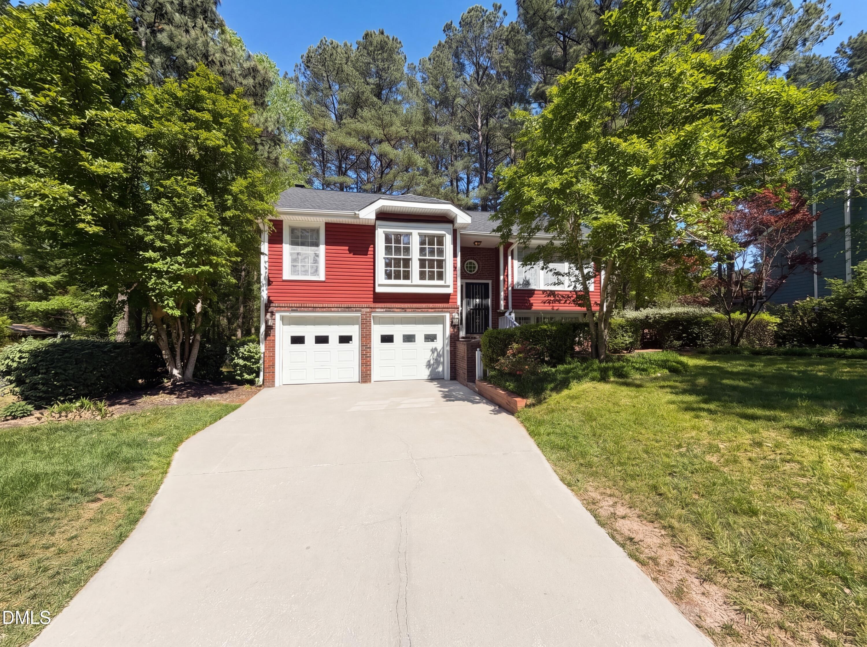 Tyne Dr, Durham, NC 27703