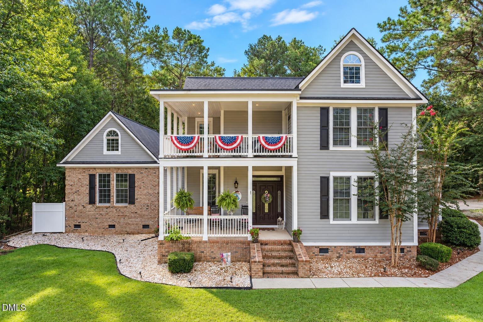 Madison Ct, Swansboro, NC 28584