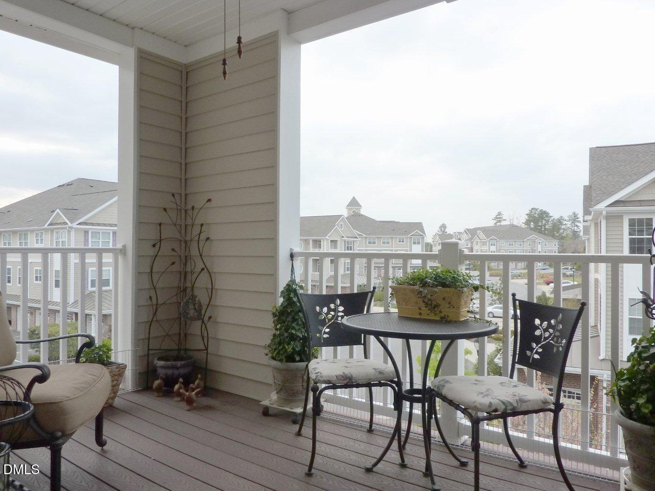Rosegate Ct, Raleigh, NC 27617