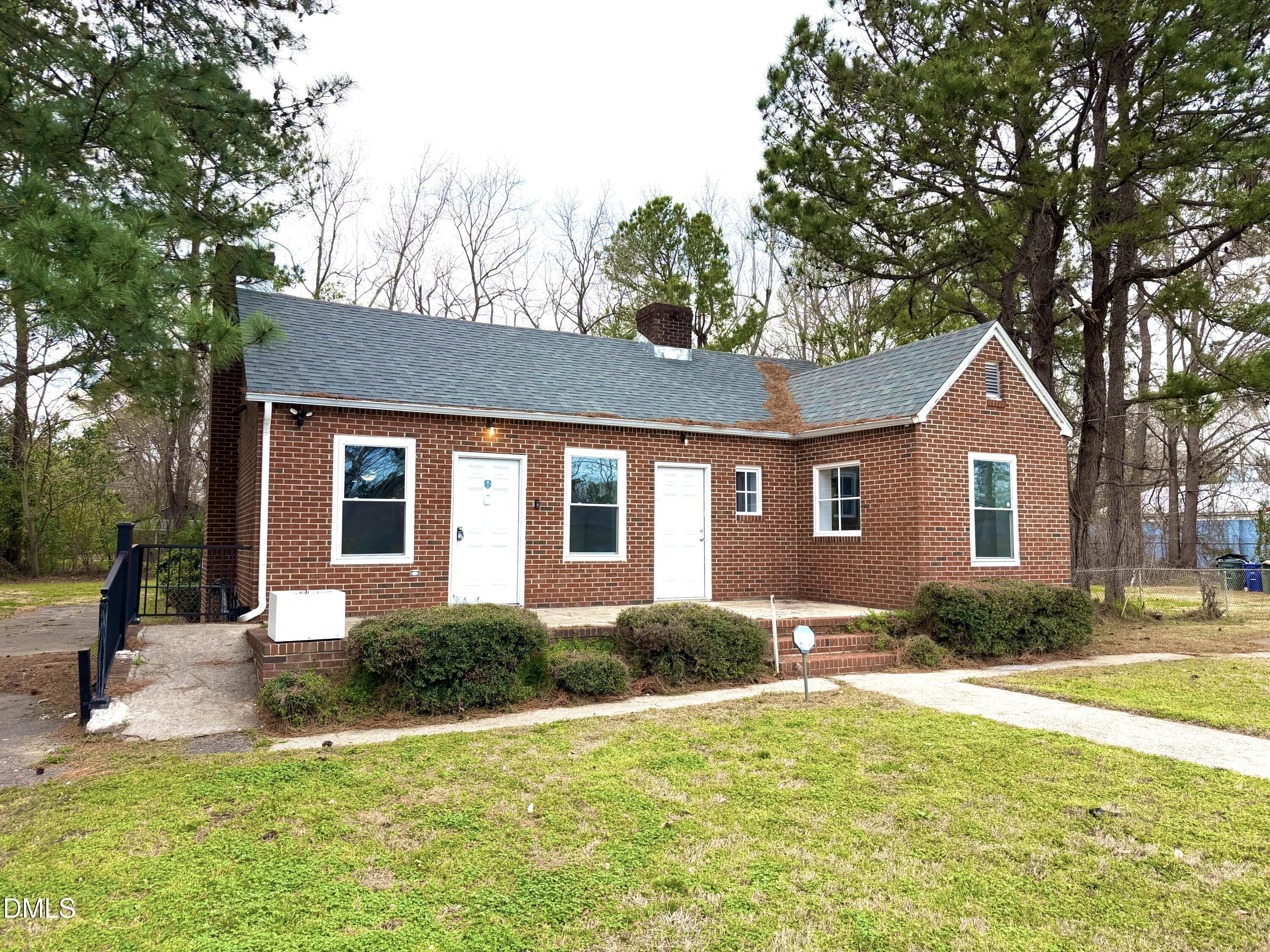 Lee St, Ayden, NC 28513