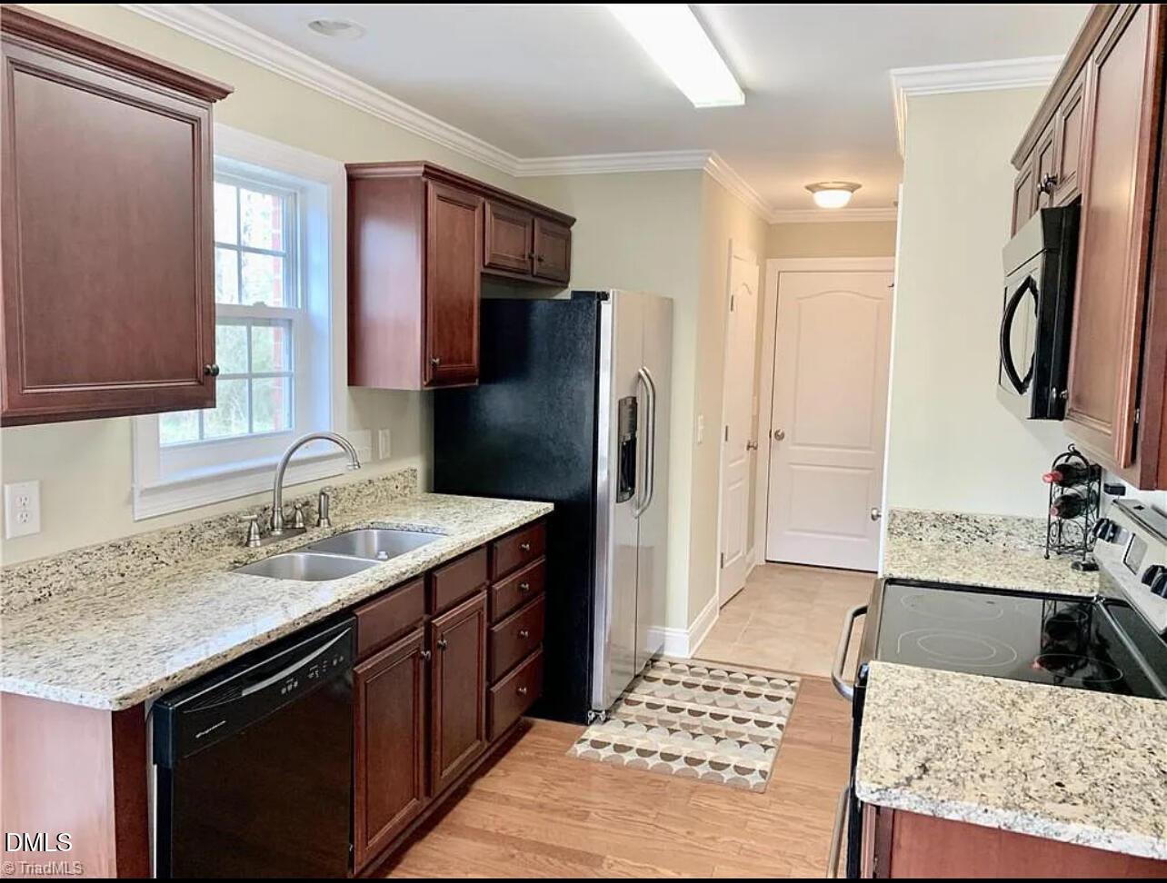 Boyd Creek Dr, Graham, NC 27253