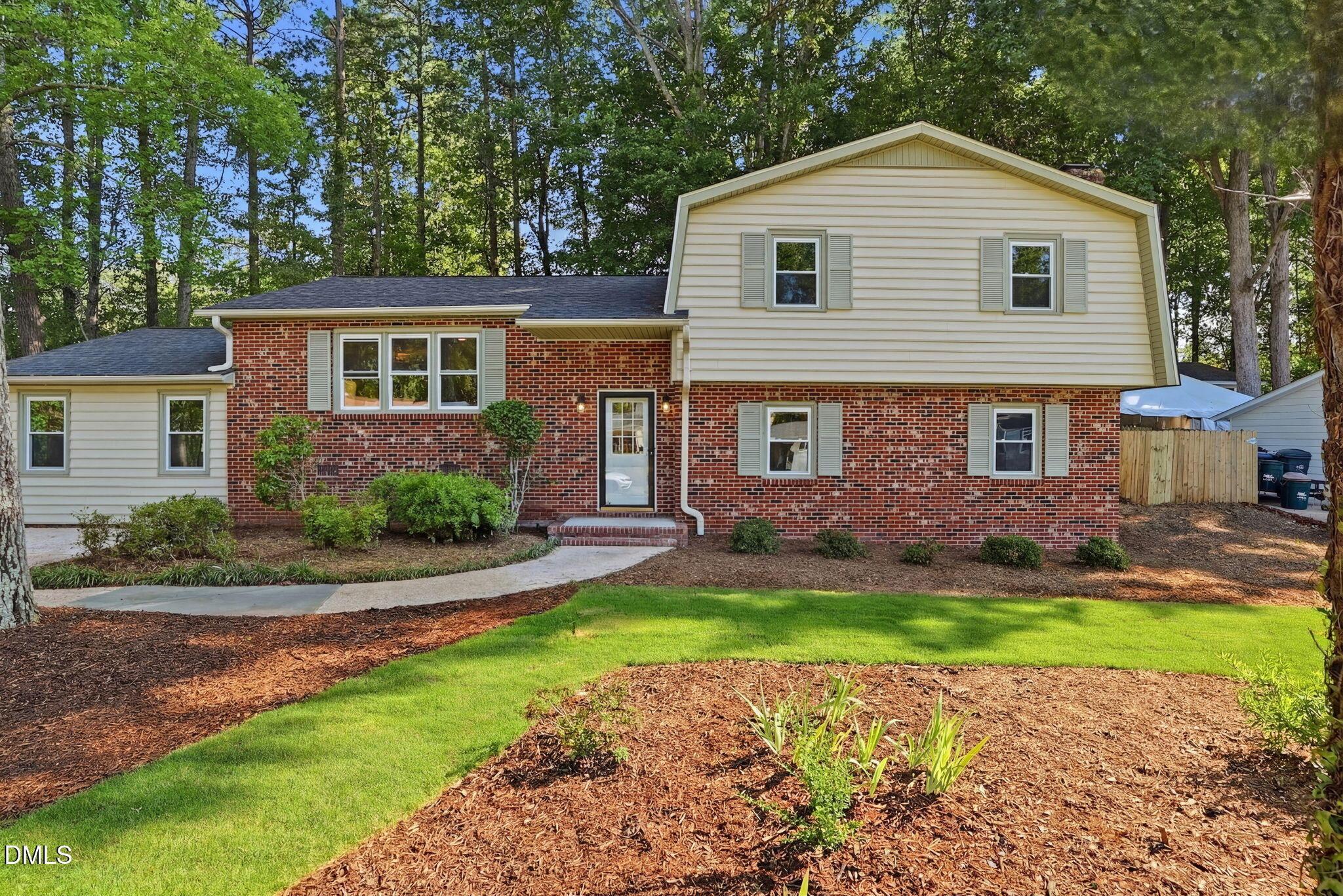 Roanoke Dr, Cary, NC 27513