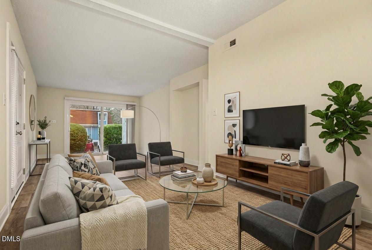 Longstreet Dr, Raleigh, NC 27615