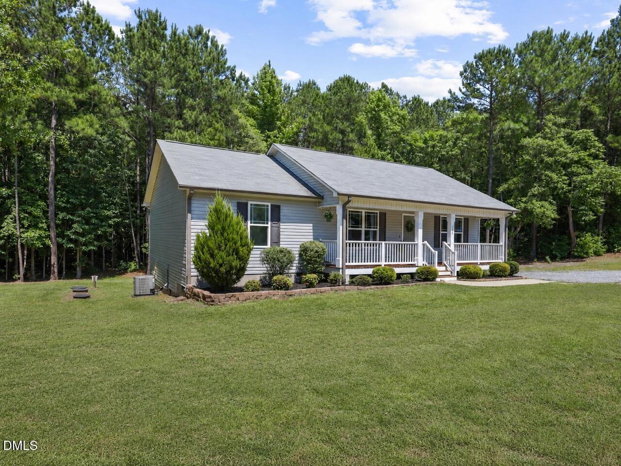 Barewood Dr, Four Oaks, NC 27524