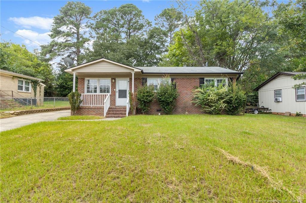 Rulnick St, Fayetteville, NC 28304